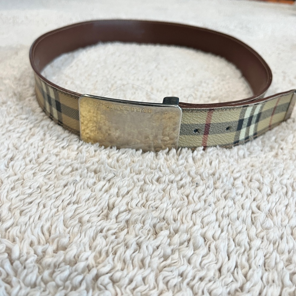 💯 Authentic Burberry house check belt - Picture 4 of 6